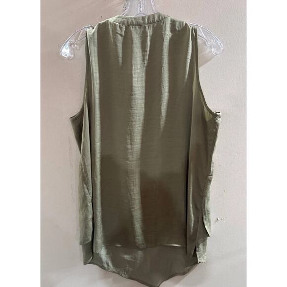 Chico's Tank Top Womens Size 0 Green Sleeveless Assmetrical Hem Split V Neck - Picture 7 of 7